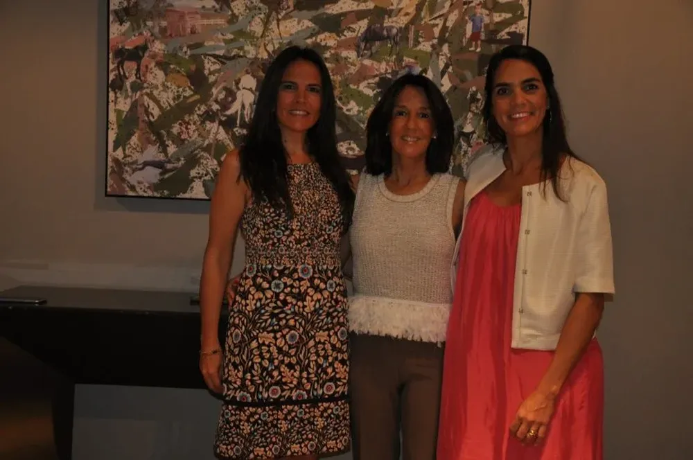 Carina Bove, Marcela Hughes y Virginia Brause