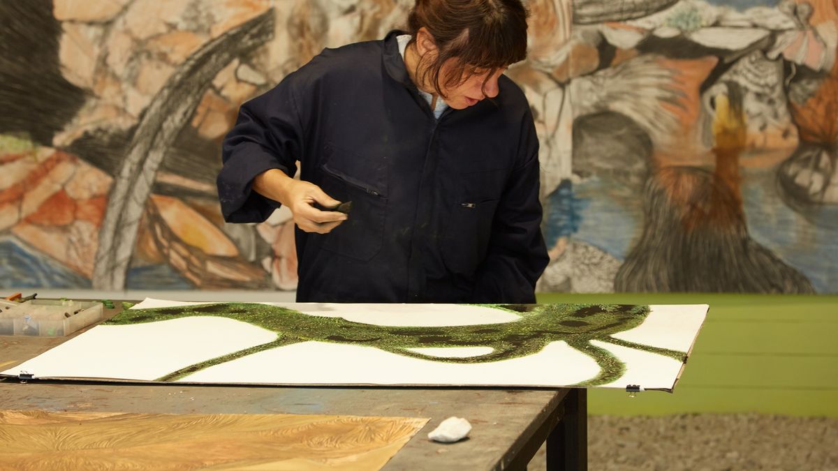 Artistas latinoamericanos exploran la poética del desborde en Punta del Este