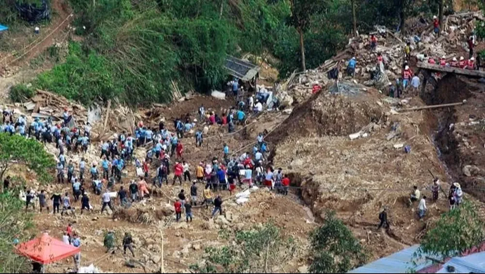 Los desprendimientos de tierra son frecuentes en Filipinas por las precipitaciones y la desforestación provocada por la minería, la agricultura o la tala ilegal.