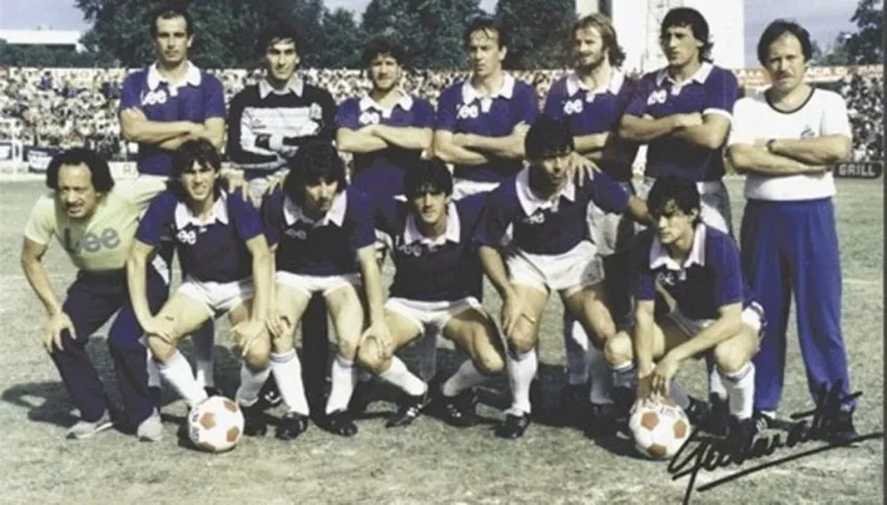 Arriba, de izquierda a derecha: M. Falero, H. Tuja, L. Cabrera, J. Ahuntchain, Silva Cantera y Aguirregaray; abajo, en el mismo orden,: S. Martínez, Miranda, S. Vesino, E. Rivero y C. Larrañaga