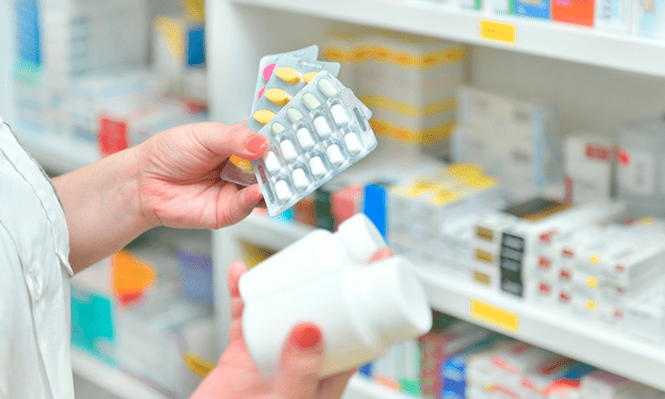Rechazan una medida cautelar contra un decreto que flexibiliza la venta de medicamentos en Argentina