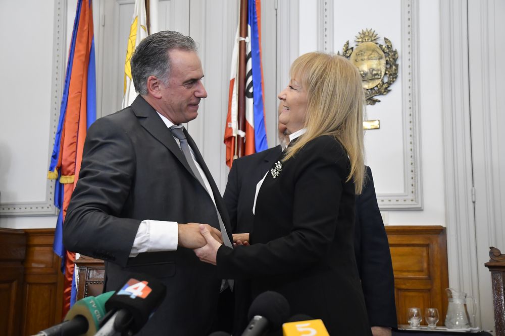 Yamandú Orsi, Carolina Cosse.