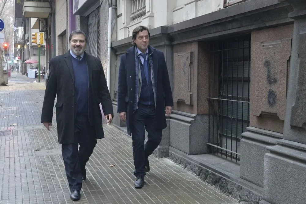 Gastón Tealdi, vicepresidente de la AUF, e Ignacio Alonso, presidente