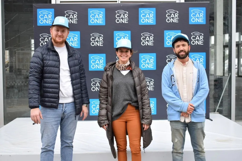 Pablo Barcelona, María Elisa Caviglione y Nicolás Morassi