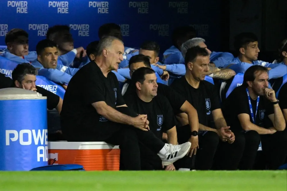 Marcelo Broli, DT de Uruguay