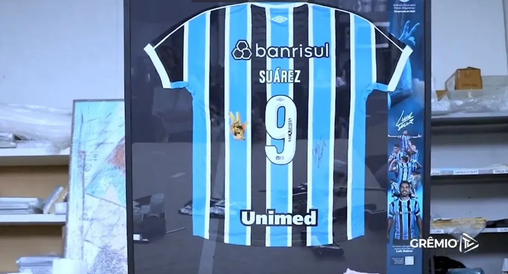 La edición especial de la camiseta de Luis Suárez