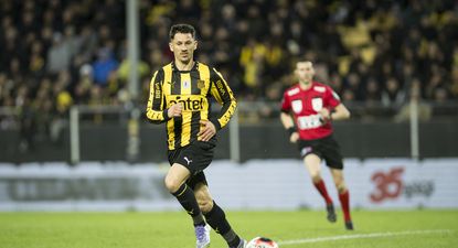 Maximiliano Silvera de Peñarol ante Juventud por el Torneo Clausura