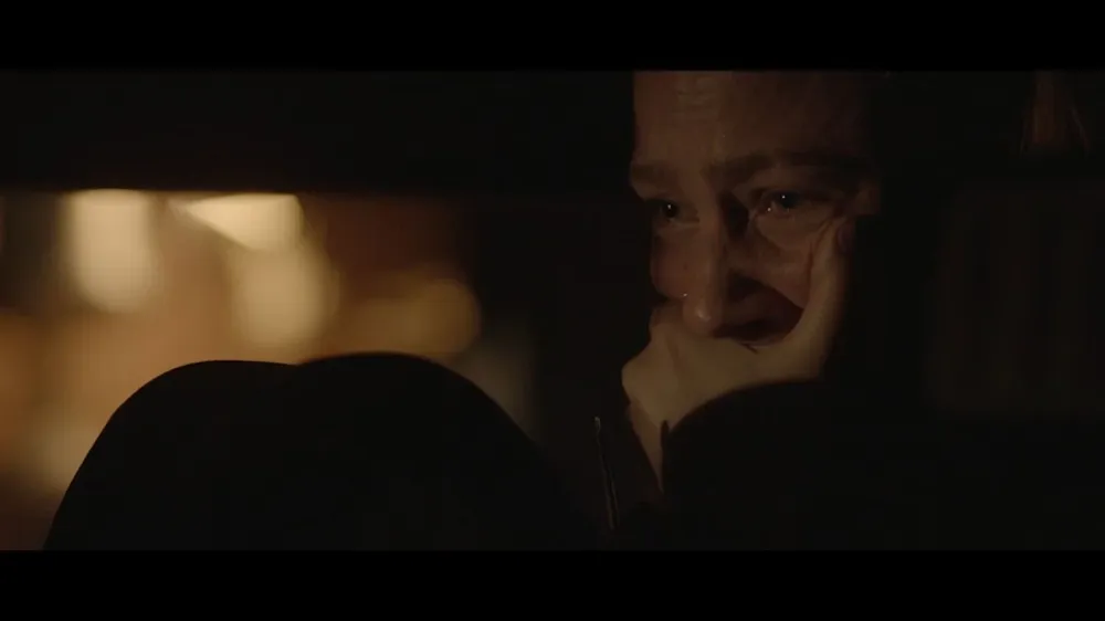 Paula Silva en Virus 32