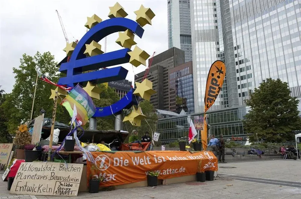 Alemania- Tienda de campaña que forma parte del campamento que los indignados alemanes