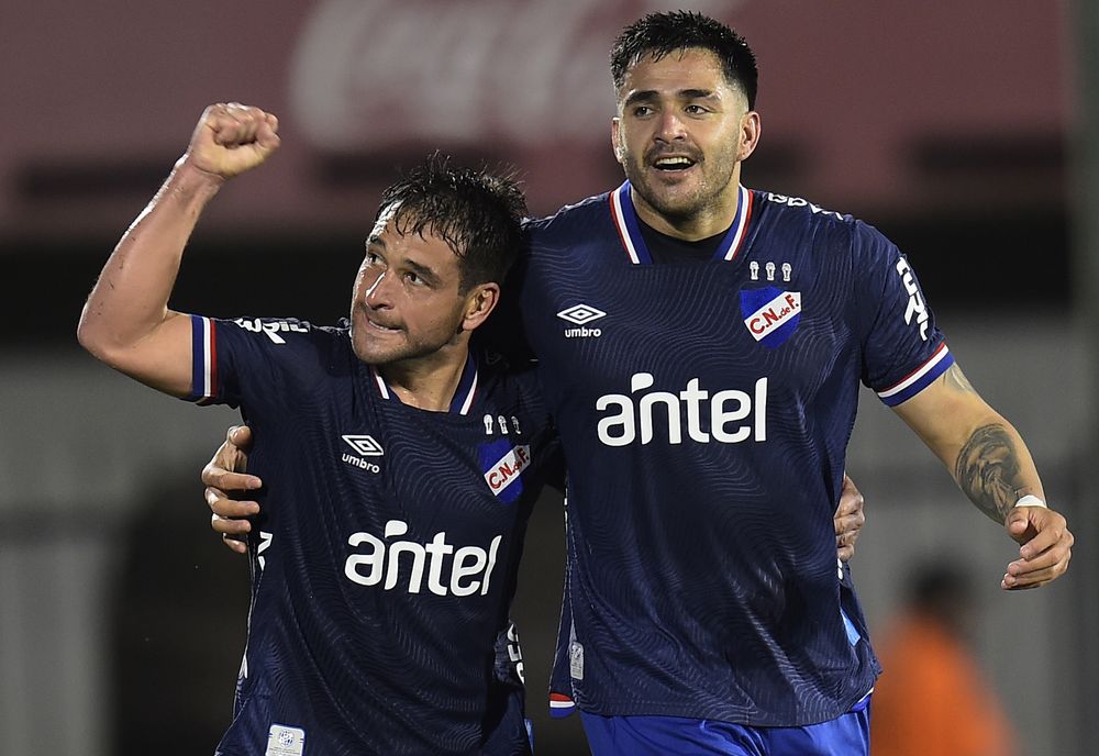 Nicolás Lodeiro y Maximiliano Gómez  
