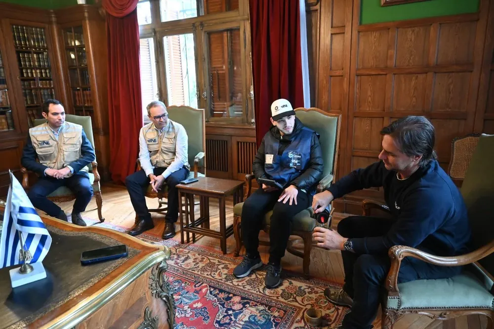 Luis Lacalle Pou completó el Censo nacional de forma presencial en la residencia presidencial