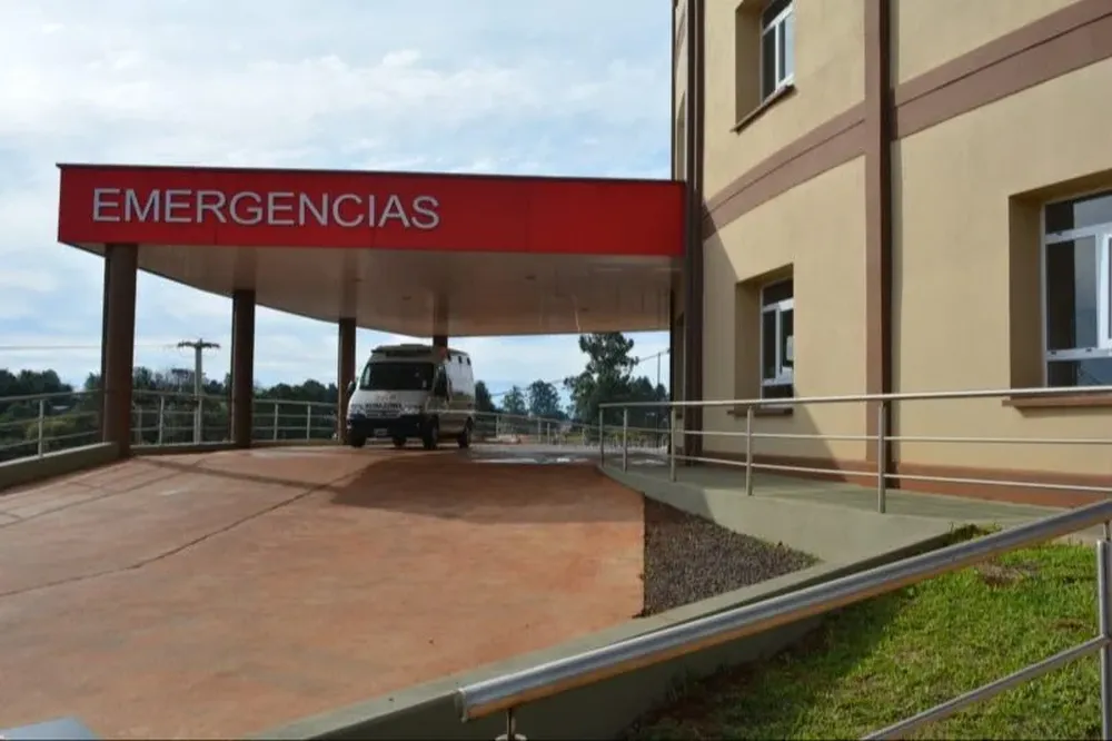 Un niño de 4 años llegó sin vida al hospital en Misiones. La madre, de 21, declaró haberle pegado demasiado