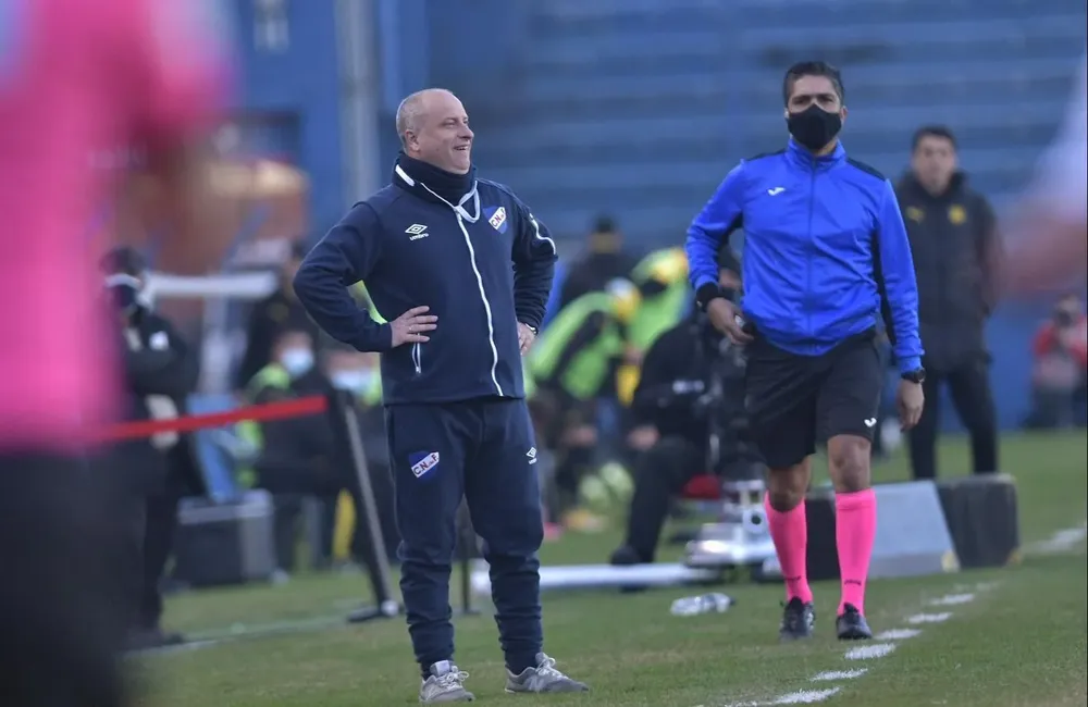 Cappuccio dirigió su primer clásico