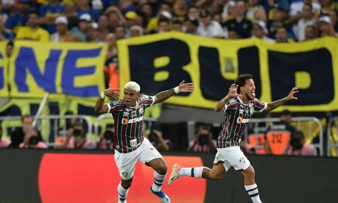 Mira el gol el golazo y expulsión de Kennedy que pasa al frente 2 a 1