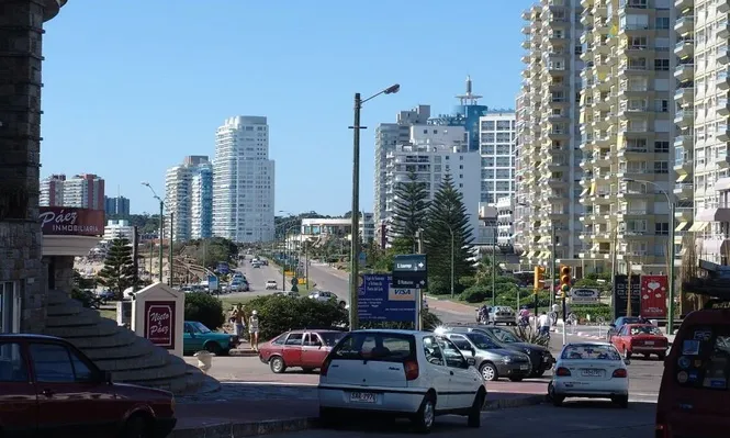 Fisco argentino buscará en padrón uruguayo a propietarios evasores