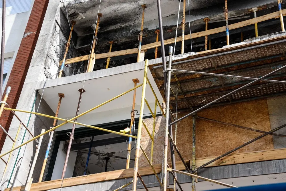 El edificio de Villa Biarritz en reconstrucción