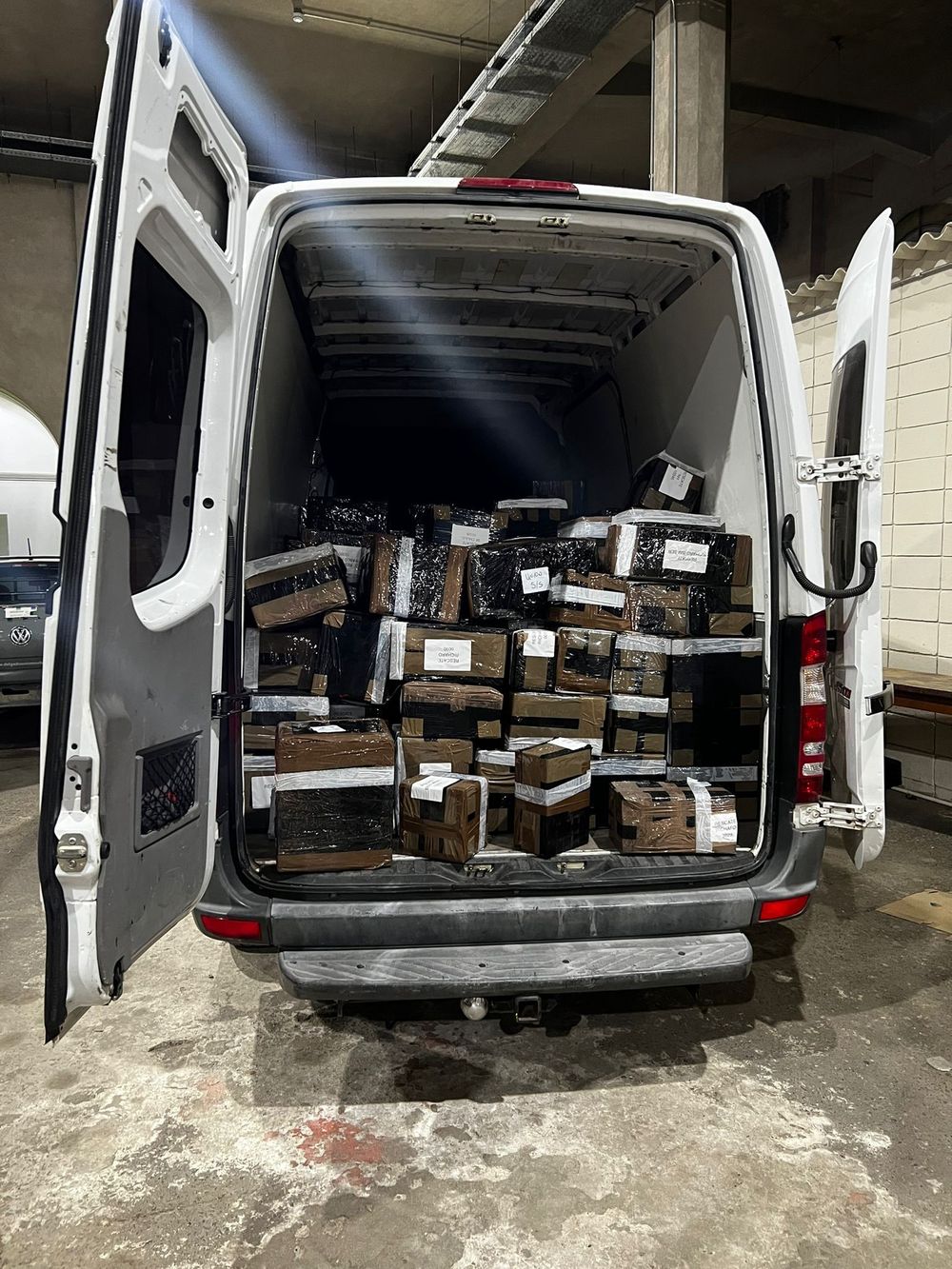 Cargamento con más de 8.000 celulares incautados&nbsp;