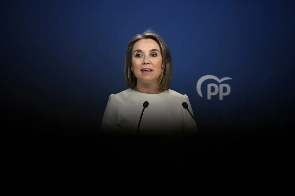 La secretaria general del PP, Cuca Gamarra, durante una rueda de prensa sobre asuntos de actualidad política.