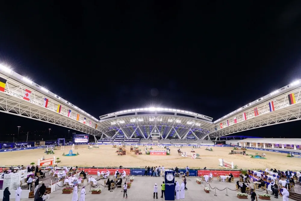 Pista de competencia del centro hípico Al Shaqab