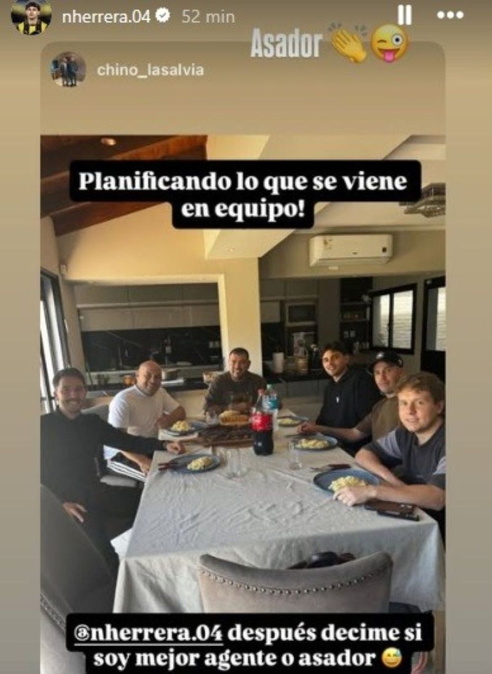 Nahuel Herrera, zaguero de Peñarol, y la broma en la respuesta a su representante, el Chino Lasalvia Nahuel Herrera, zaguero de Peñarol, y la broma en la respuesta a su representante, el Chino Lasalvia