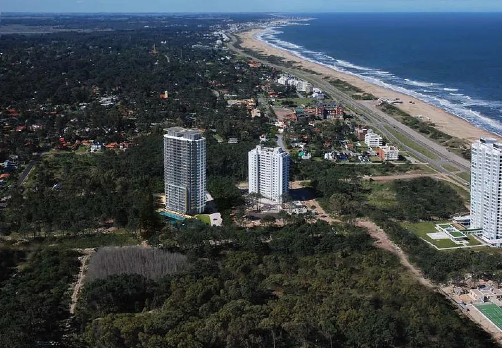 Maqueta de Beelive Brava Hotel & Towers (desde la izquierda, la primera torre)