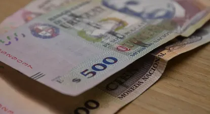 El salario real de los privados cayó 2% en el último año móvil a mayo.