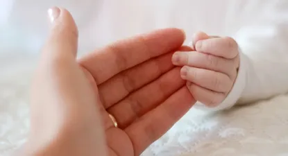 el conmovedor relato de la madre de clara damiani para ayudar a otros tras la muerte de su hija de 6 anos