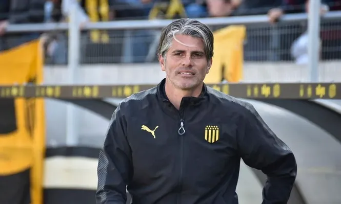 Es importante llevar a Peñarol a Miami porque da prestigio, dijo López