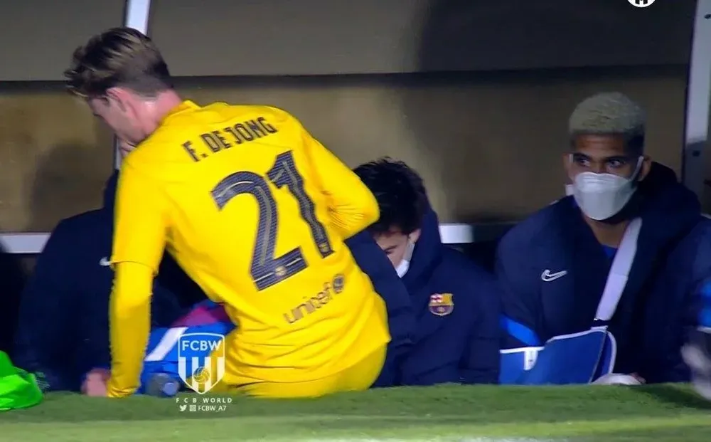 Así terminó Ronald Araújo el partido ante Linares