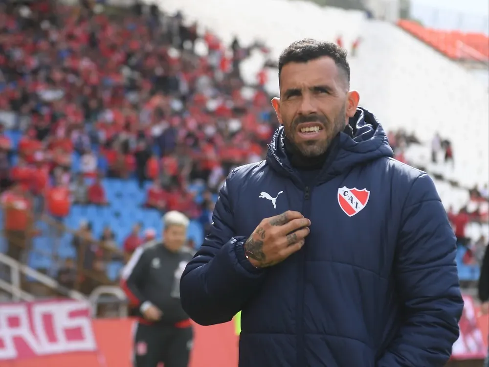 Carlos Tévez, DT de independiente