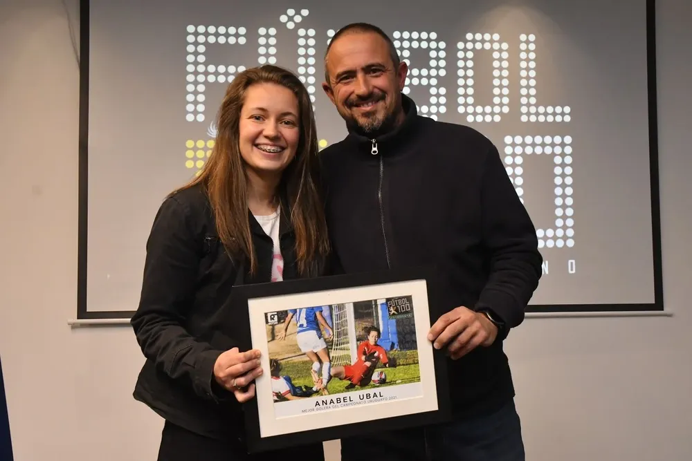 Anabel Ubal y su entrenador Carlos Macek