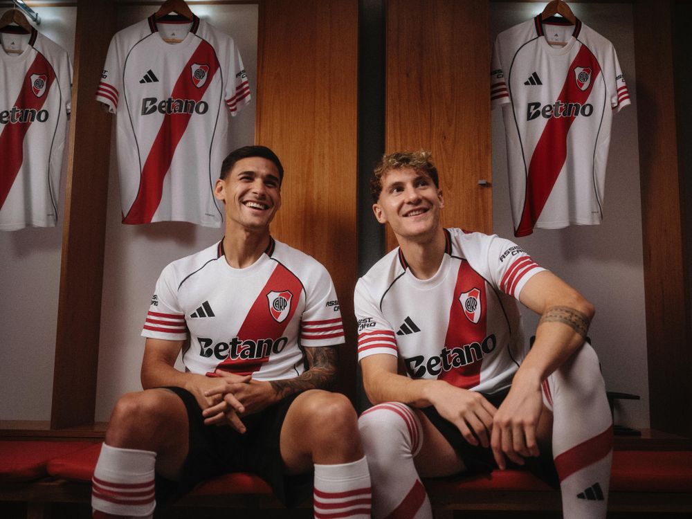 Camiseta de River Plate Camiseta de River Plate
