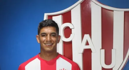Diego Polenta al ser presentando y entrenando en Unión de Santa Fe