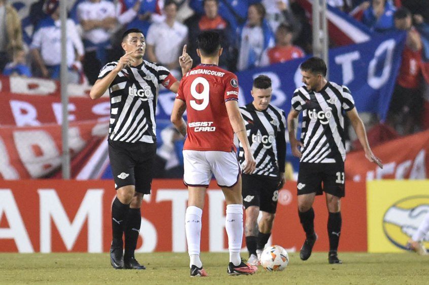 Óscar Cardozo celebra el 1-1 ante Nacional