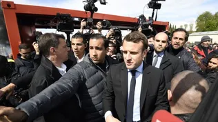 Macron recibido con abucheos en tierras de Le Pen