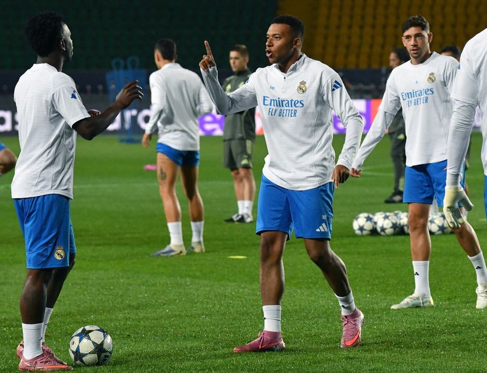 Federico Valverde en el Estadio Almaty Ortalyk de Kazajistán &nbsp;