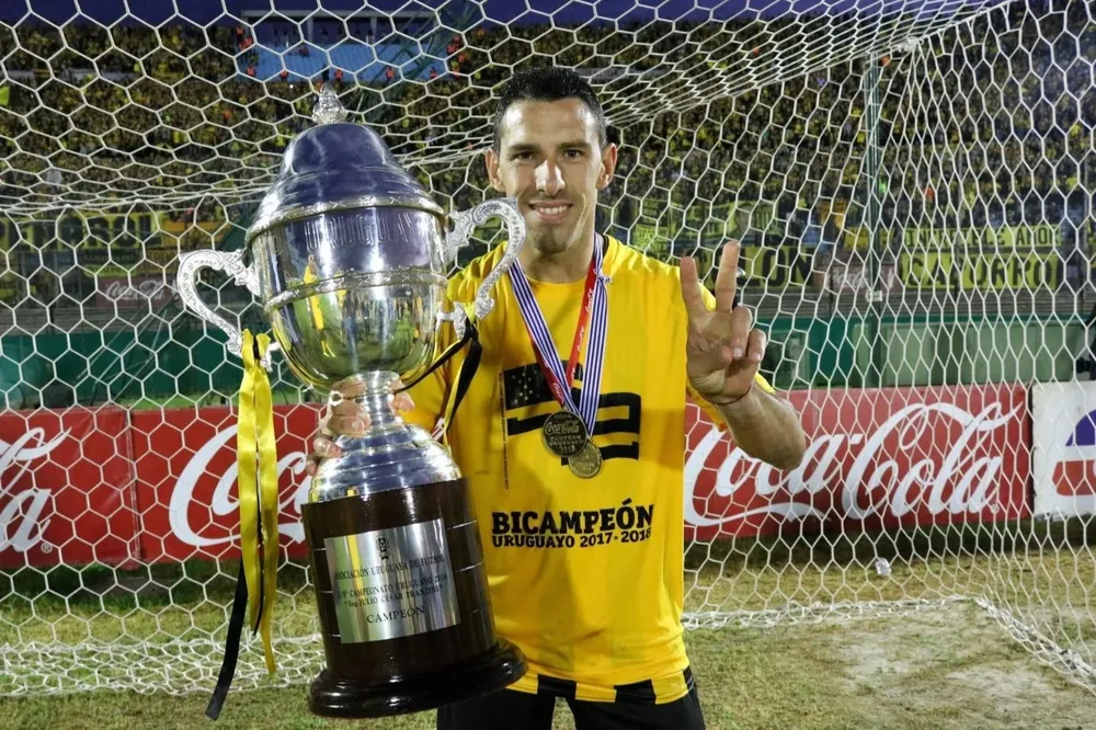 El saludo de Maxi Rodríguez a Peñarol