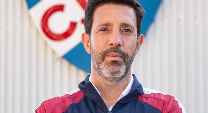 Jorge Bava estuvo en la Ciudad Deportiva Los Céspedes de Nacional