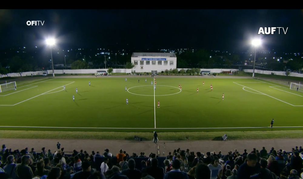 Transmisión de OFITV (AUF) en 2025 desde el estadio de Minas en el partido Lavalleja vs Durazno