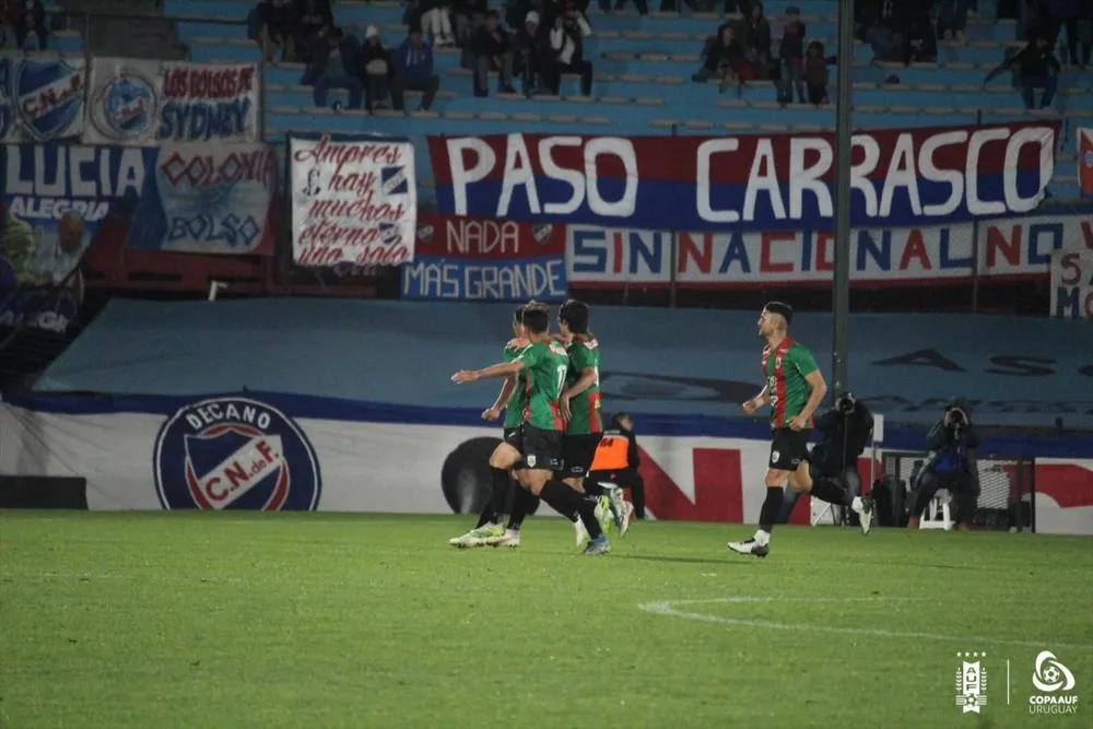 Festejo de Rampla en el Centenario