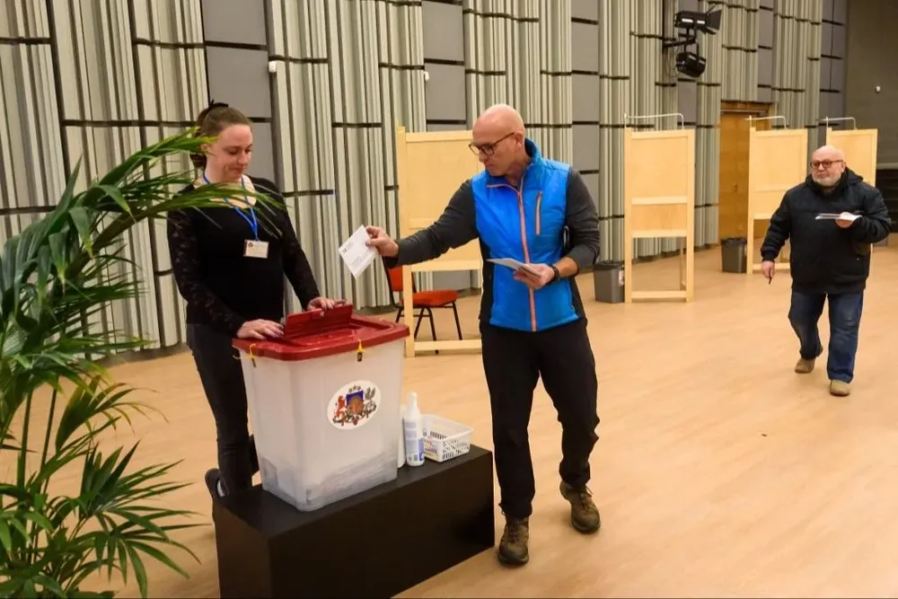 El partido Nueva Unidad de Karins obtuvo un 18,94% de los votos.