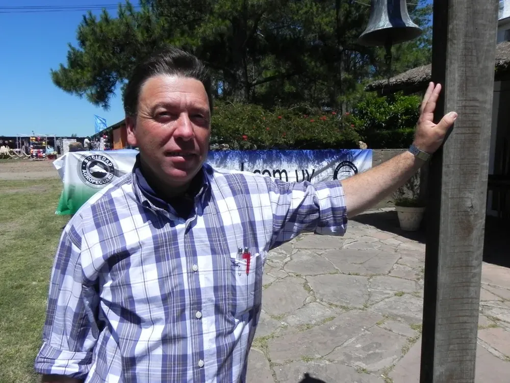 Eduardo Lucas en el predio del local Conventos
