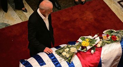 El presidente de Brasil, Luiz Inácio Lula da Silva, despidió al expresidente uruguayo José Mujica en su velatorio.