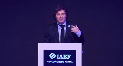 El presidente de Argentina, Javier Milei durante su intervención en el IAEF