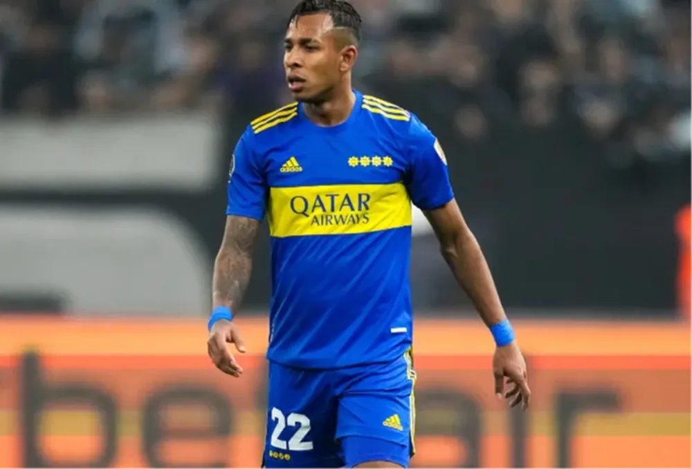 Al futbolista lo acusan de haber abusado de una joven en 2021.