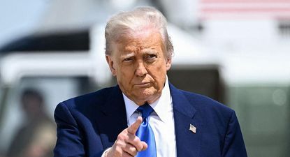 Trump dice que llamará a Putin el lunes para discutir cómo detener el baño de sangre en Ucrania