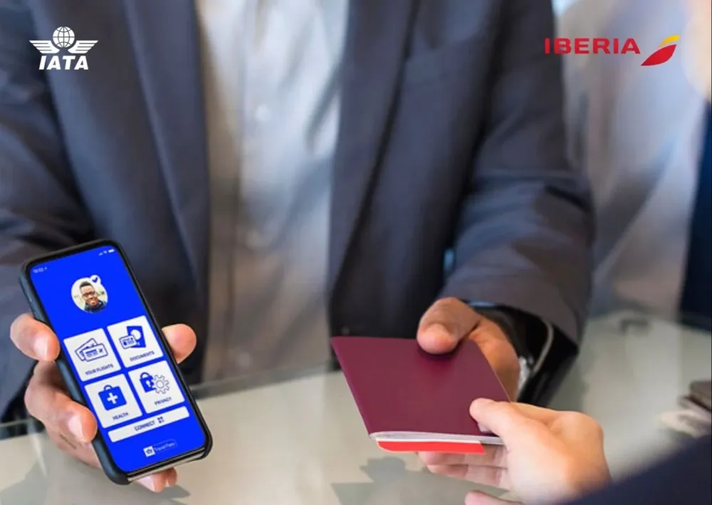 El pasaporte sanitario es un documento digital incluido en la app IATA Travel Pass