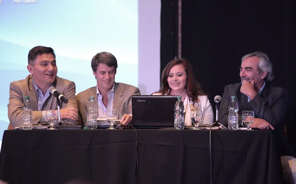 Alfie, Prat Gay, Morales y Porto en la conferencia de Punta del Este