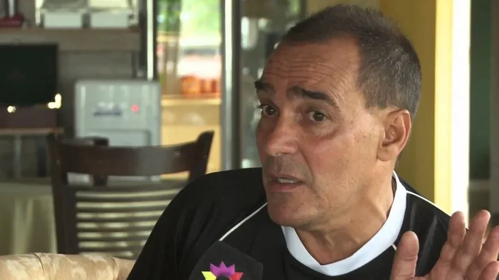 Conocido por el robo del siglo, al ser consultado por sus inicios delictivos abandonó el estudio