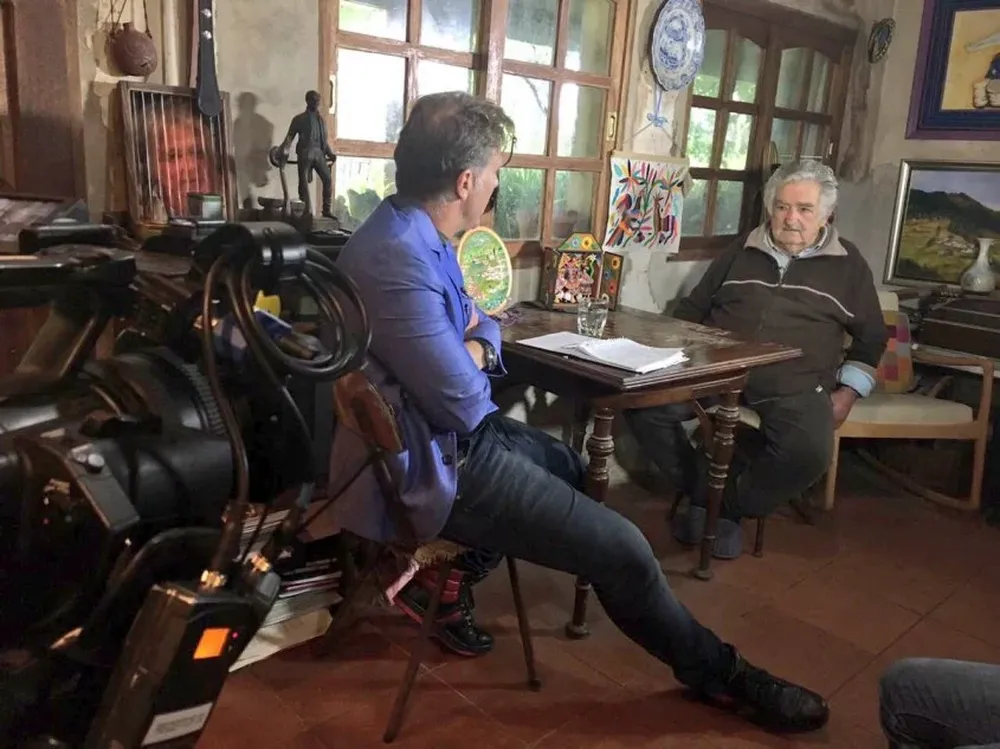 Alejandro Fantino entrevistó a José Mujica en su hogar